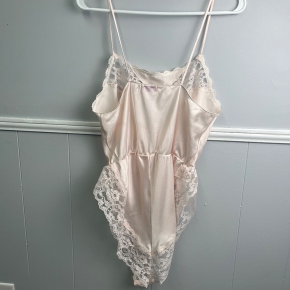 Vintage Heiress Pink Teddy Bodysuit Size Large - Picture 6 of 12